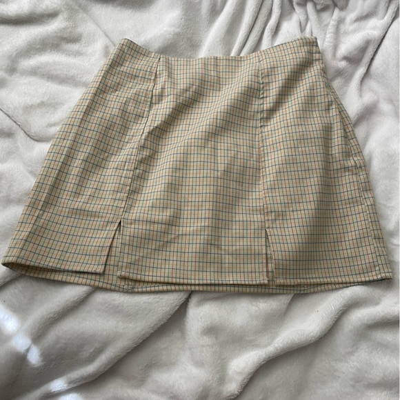 Urban Outfitters Skirt - Picture 1 of 4
